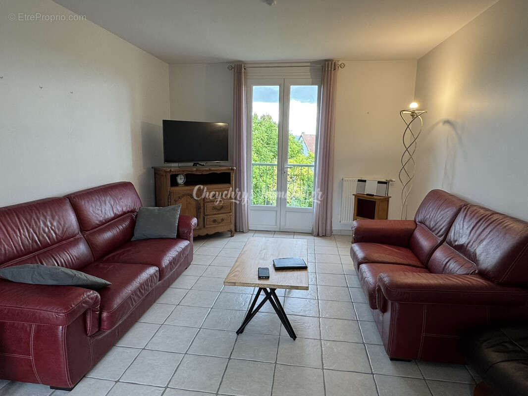 Maison à SAINT-MARTIN-AUX-CHARTRAINS