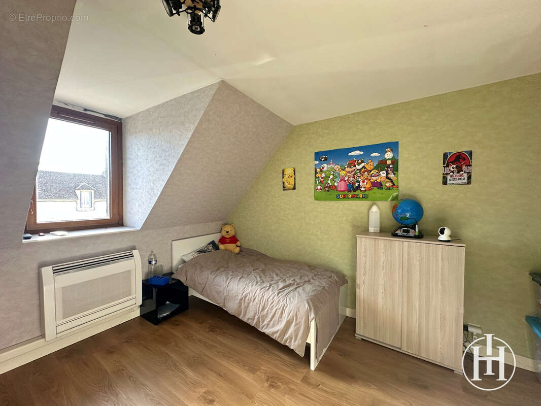 Maison à SAINT-AMAND-MONTROND