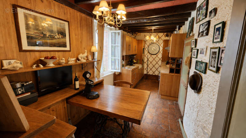Maison à DIGNY