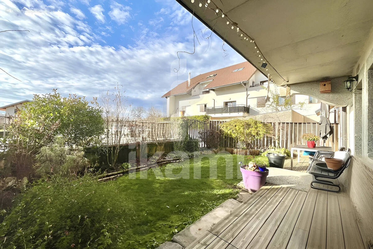 Appartement à GROISY