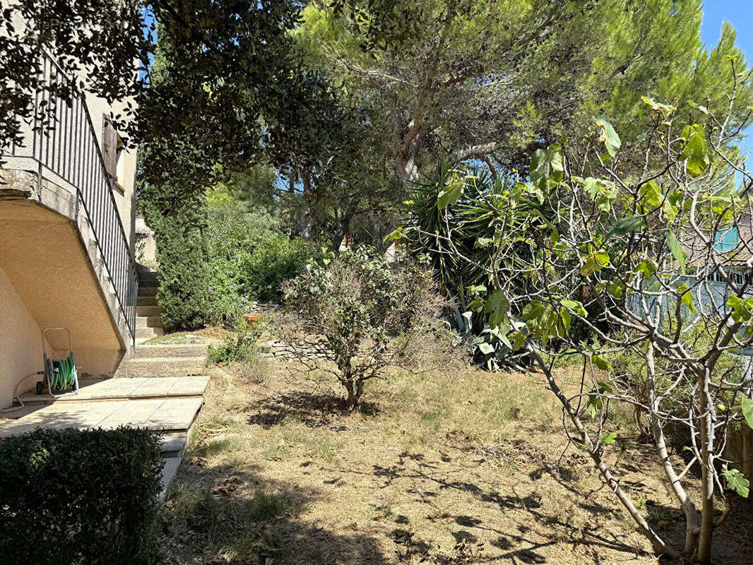 Maison à LES ANGLES