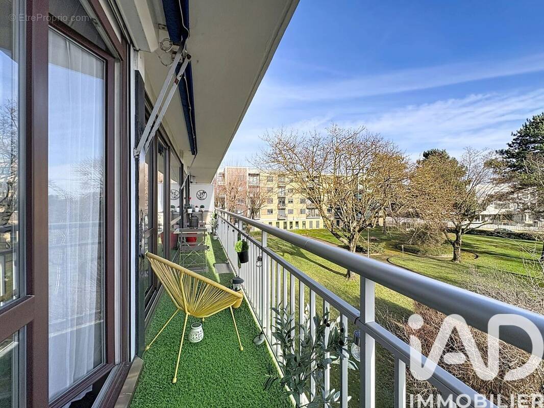 Photo 1 - Appartement à VELIZY-VILLACOUBLAY