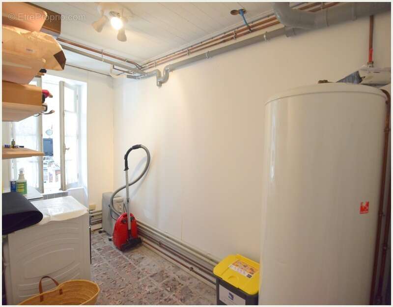 Maison à vendre 5 pièces SAINT CLEMENT DES BALEINES (17), 3 chambres, belle réception - photo 13