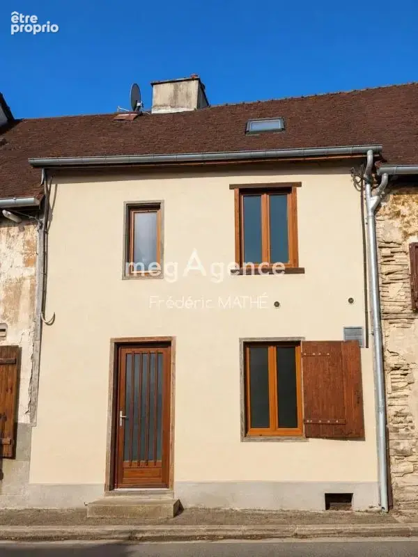Local commercial + duplex loué – bar-sur-seine centre - photo 2