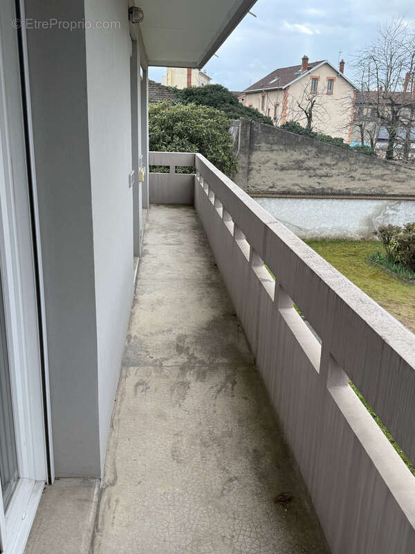 Appartement à SAINT-FONS