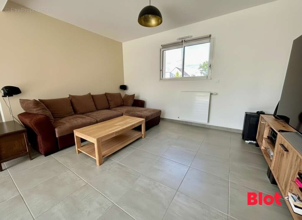 Maison 93 m² à Noyal-Chatillon-Sur-Seiche  - photo 4
