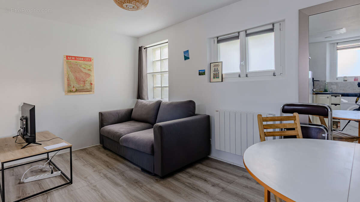 Appartement à ISSY-LES-MOULINEAUX