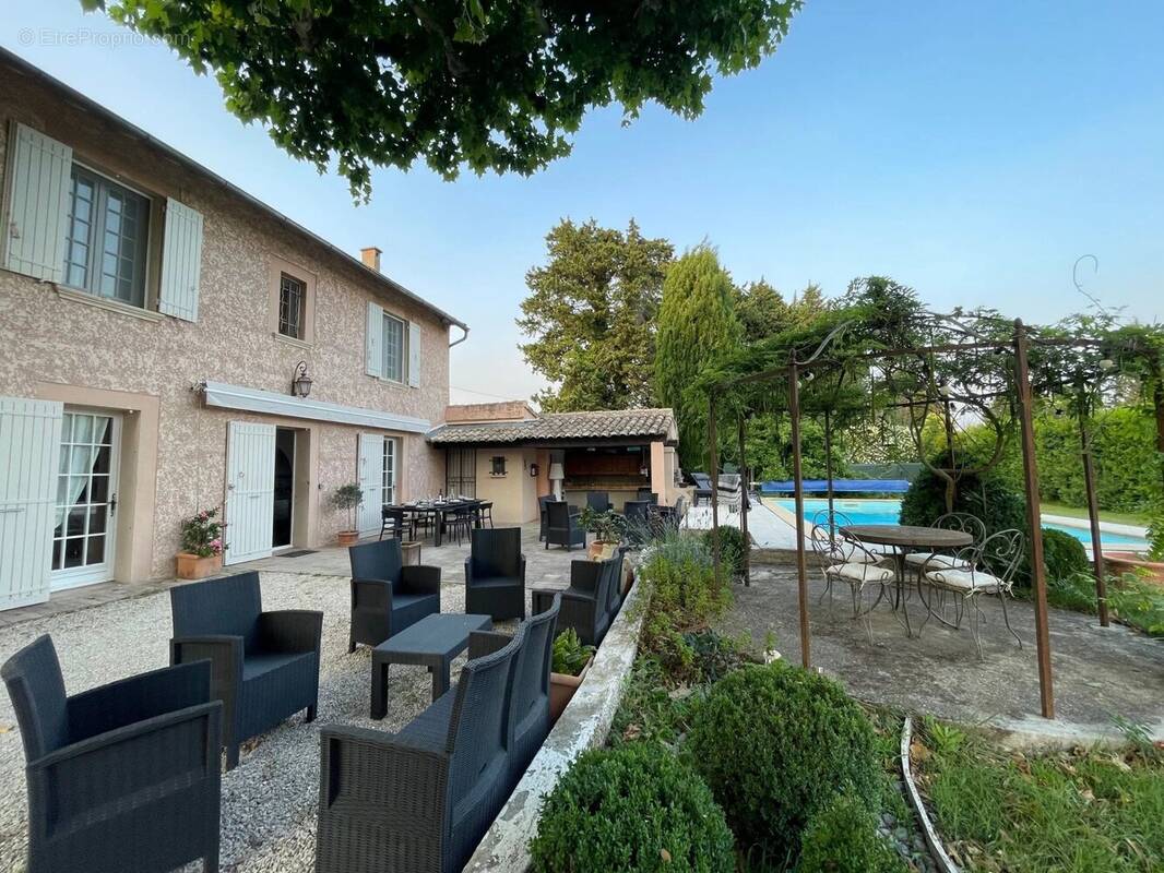 Maison à CABANNES