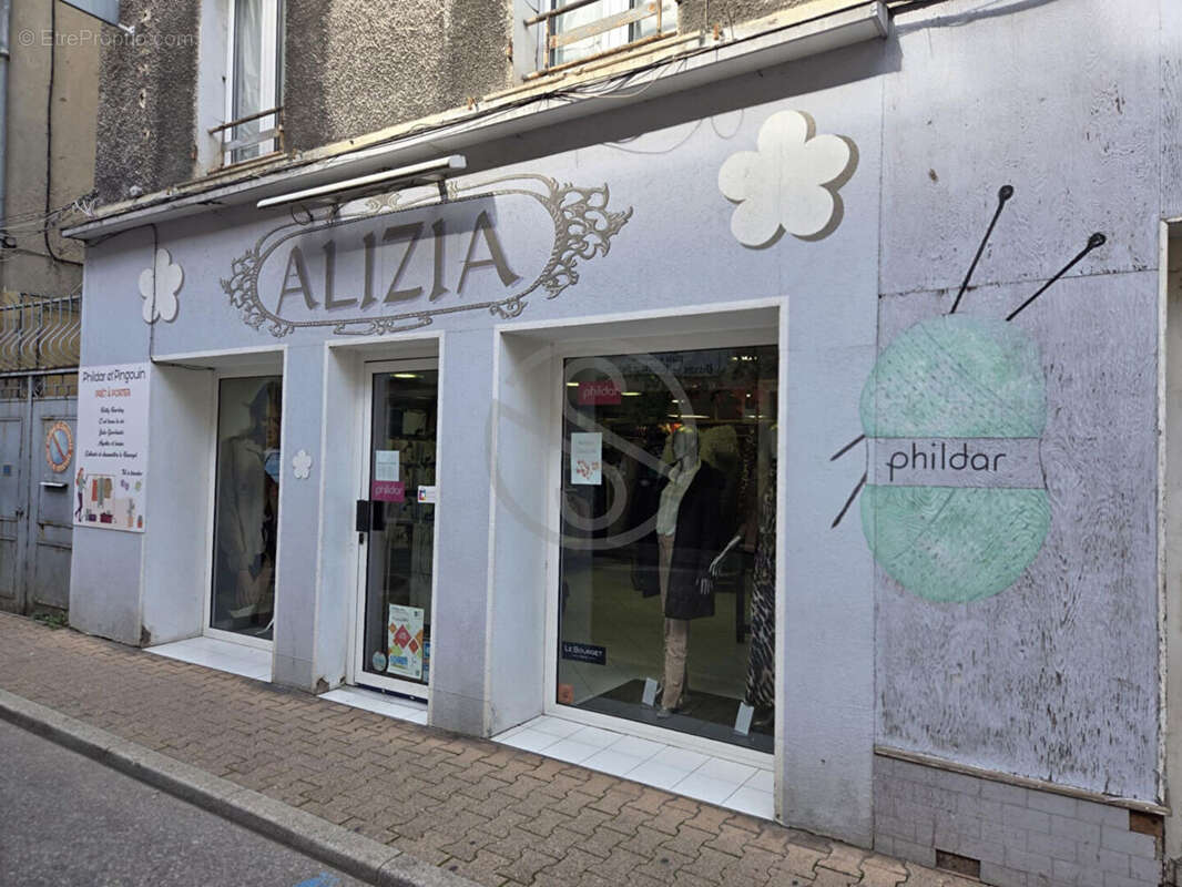 Commerce à LA COTE-SAINT-ANDRE