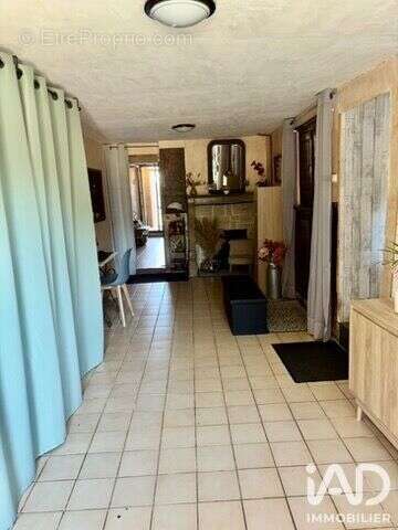 Maison 184 m² à Pressigny  - photo 7