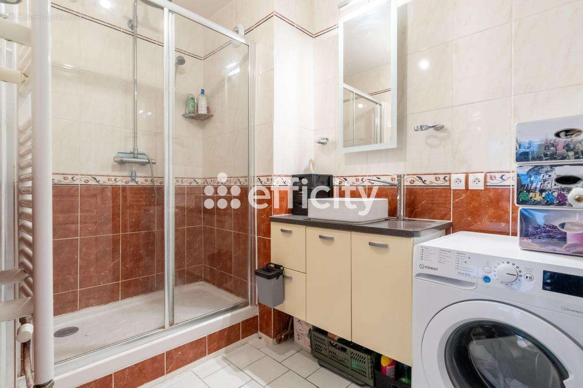 Appartement à MOISSY-CRAMAYEL