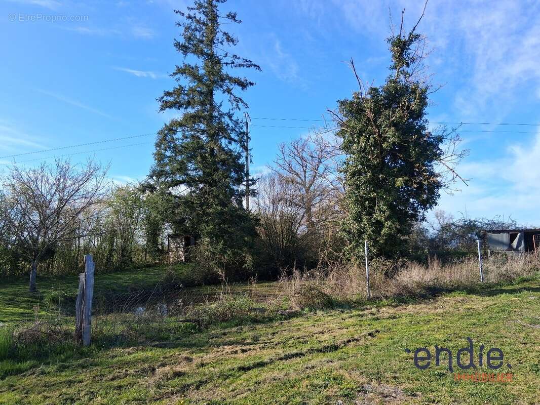 Maison à LOUROUX-DE-BEAUNE