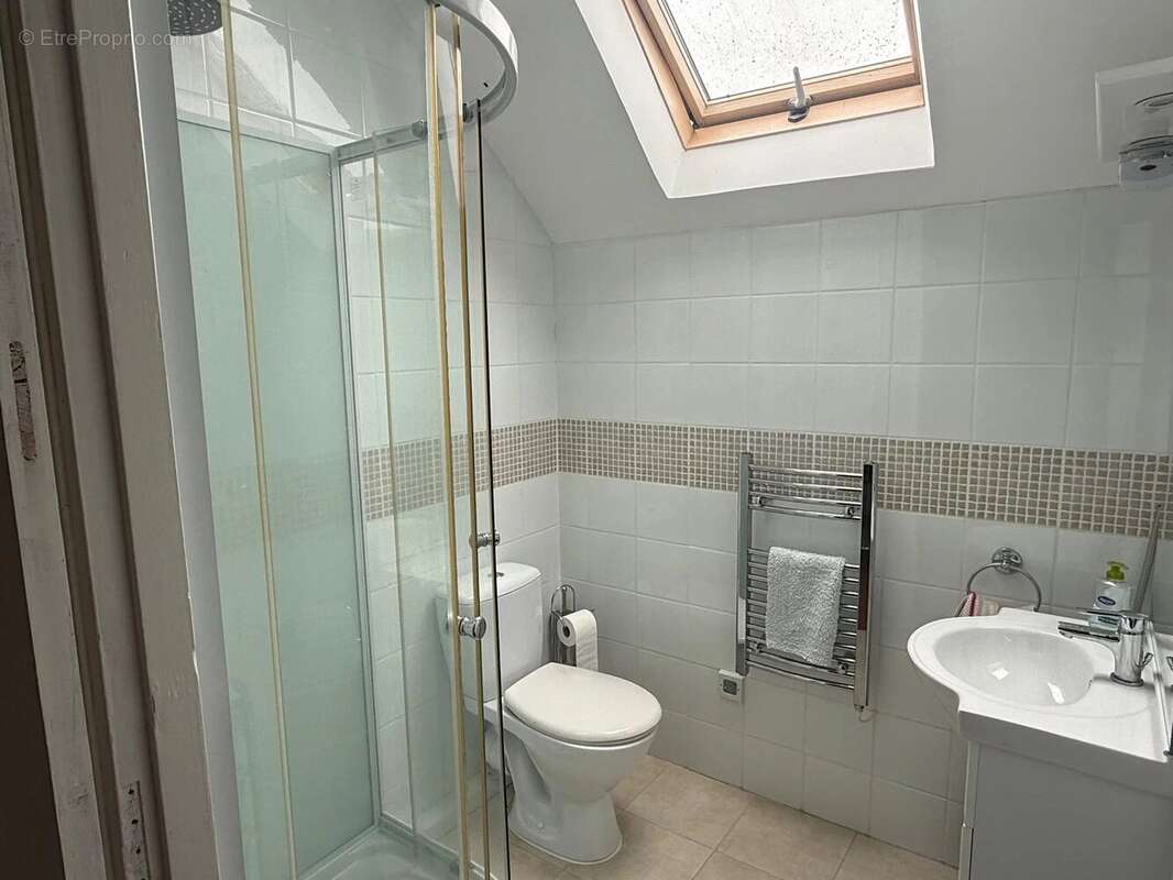 Maison à MAILHAC-SUR-BENAIZE