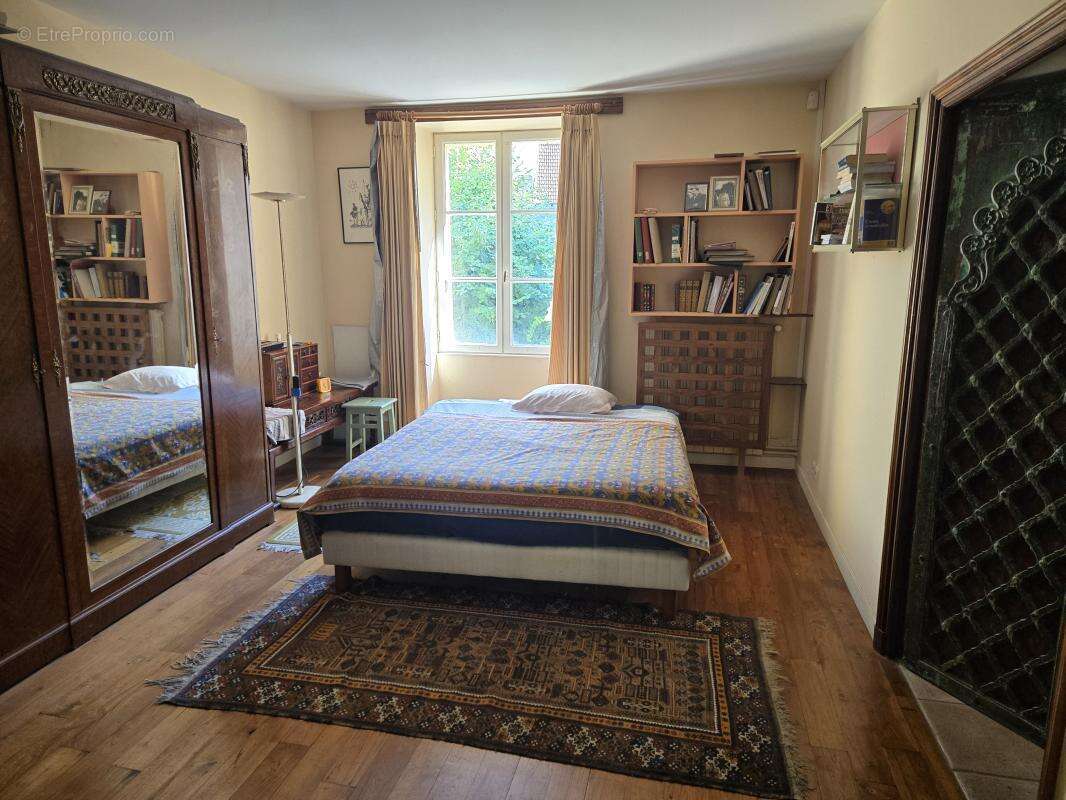 Maison 190 m² à Vaureal  - photo 6