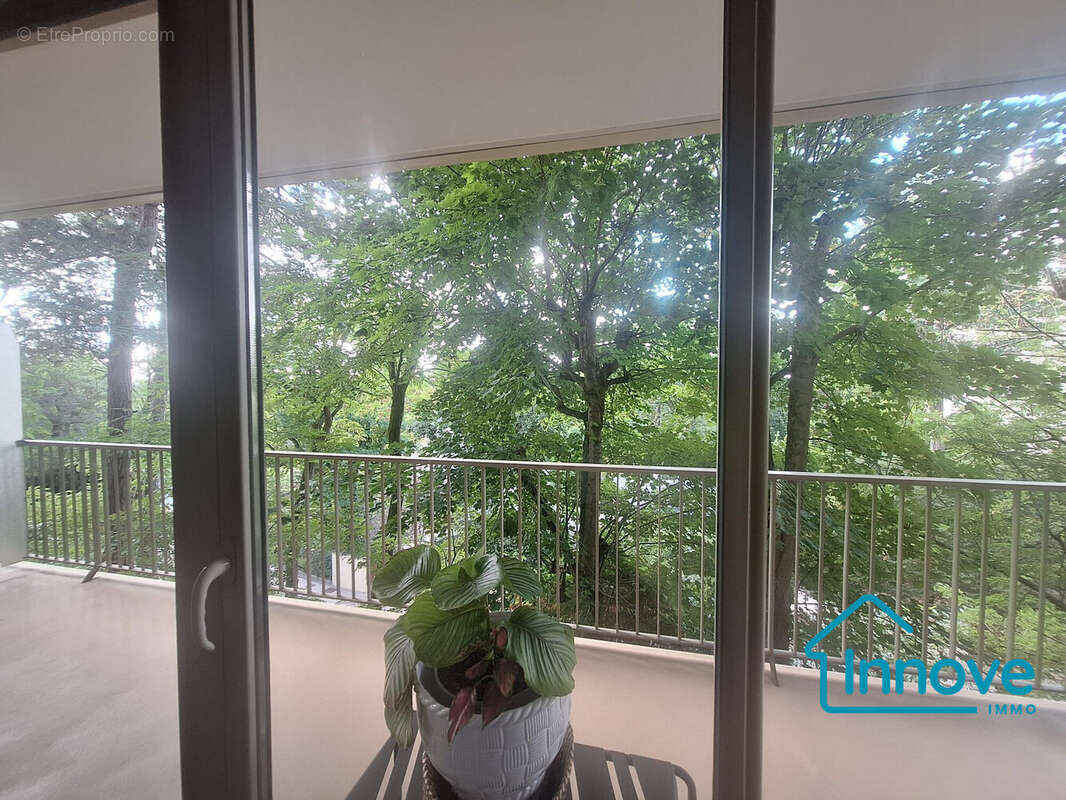 Appartement à VERSAILLES