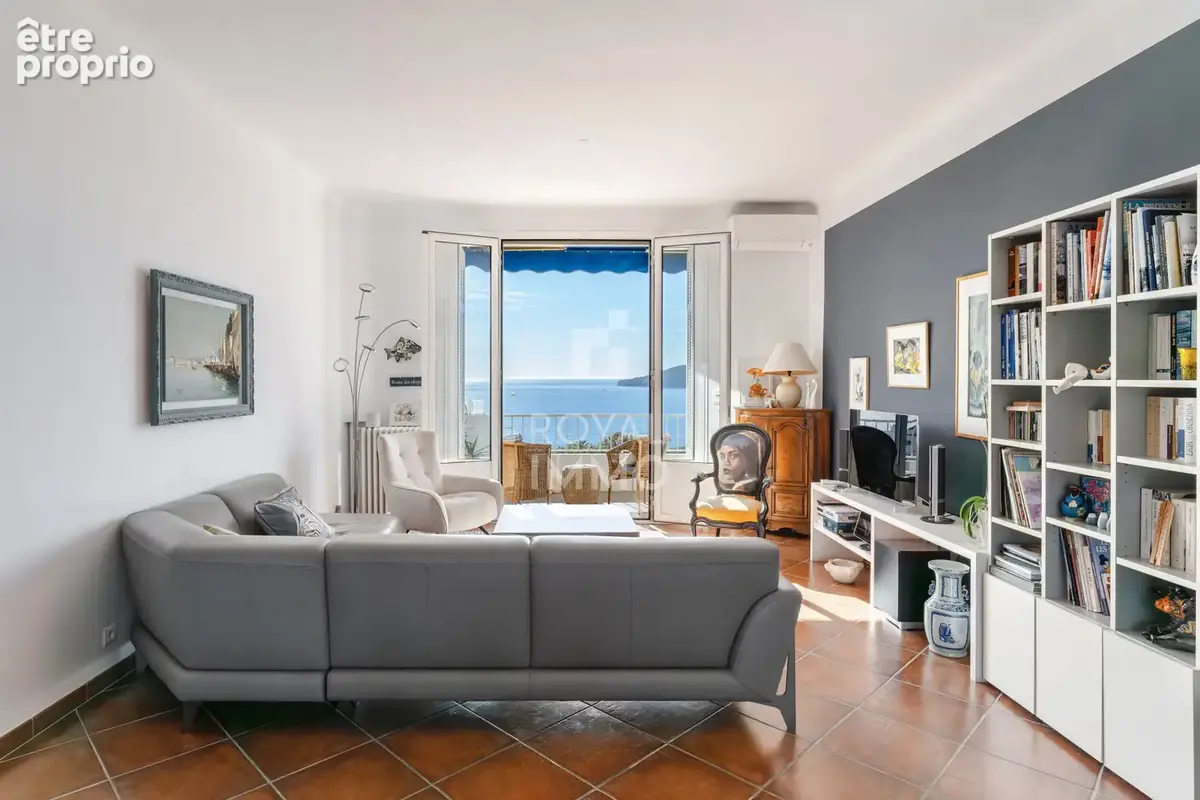 Appartement T5 vue mer Mourillon - photo 2