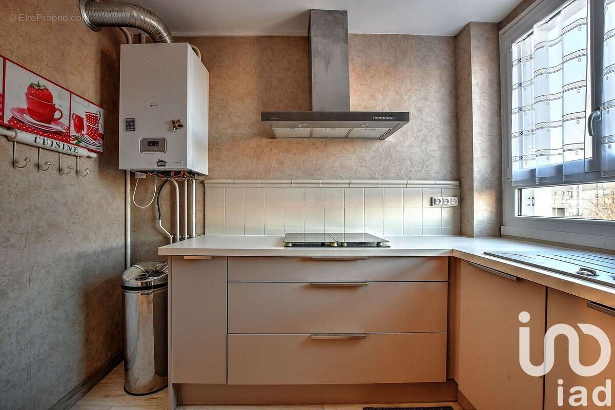 Photo 9 - Appartement à LIMOGES