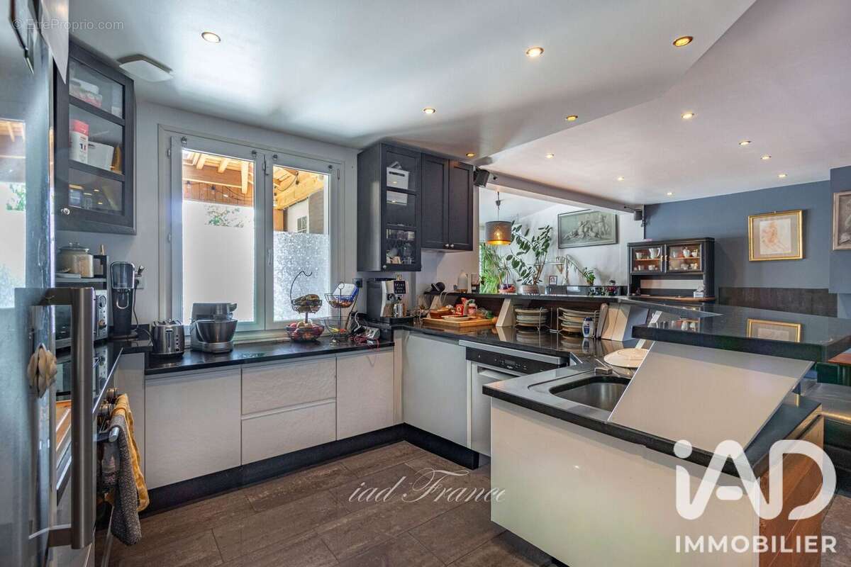 Maison 115 m² à Orgeval  - photo 8