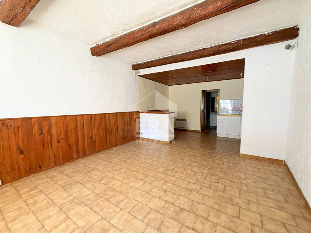 Maison de ville 90m² à le puy-sainte-réparade - photo 1