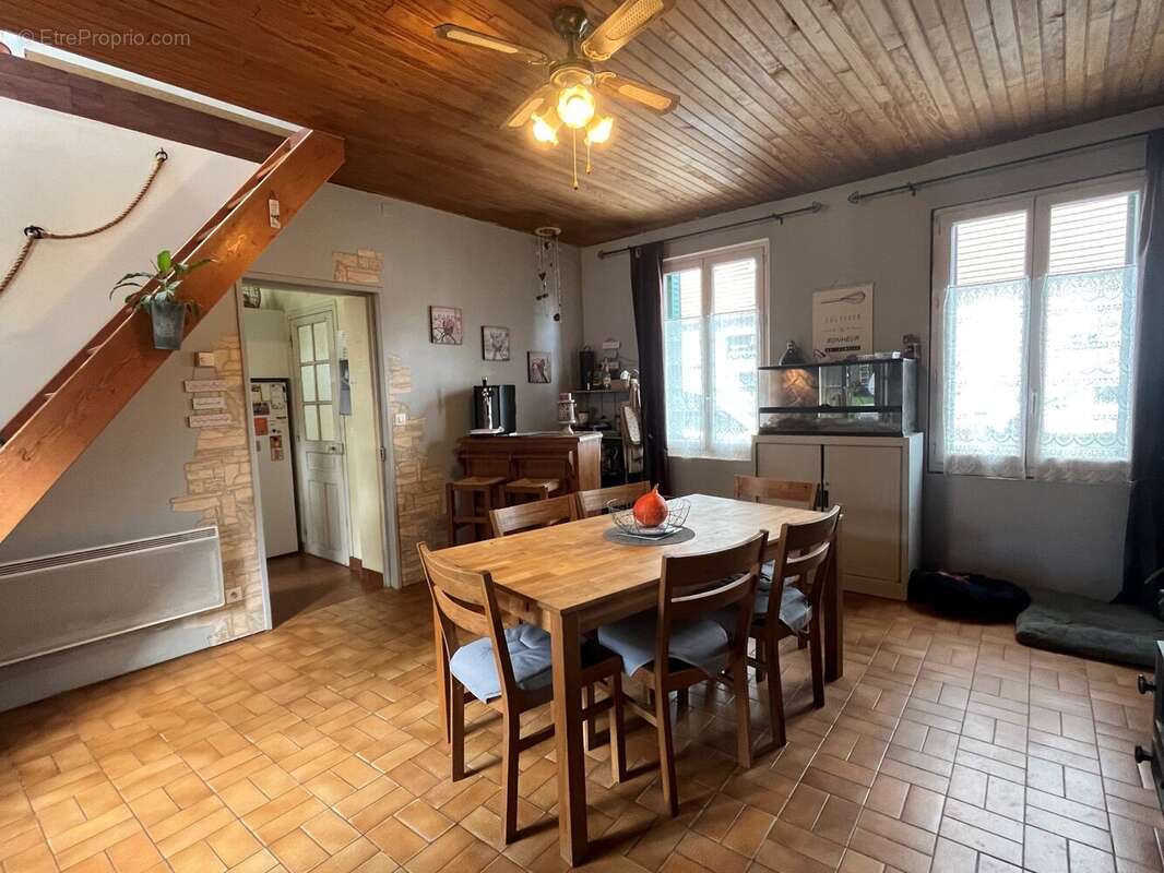 Maison à RIBECOURT-DRESLINCOURT