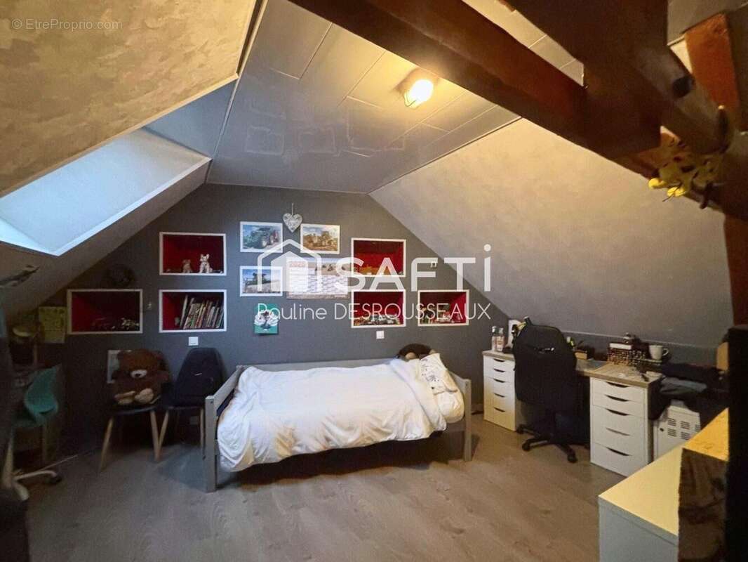 Photo 9 - Maison à VAUX-ANDIGNY