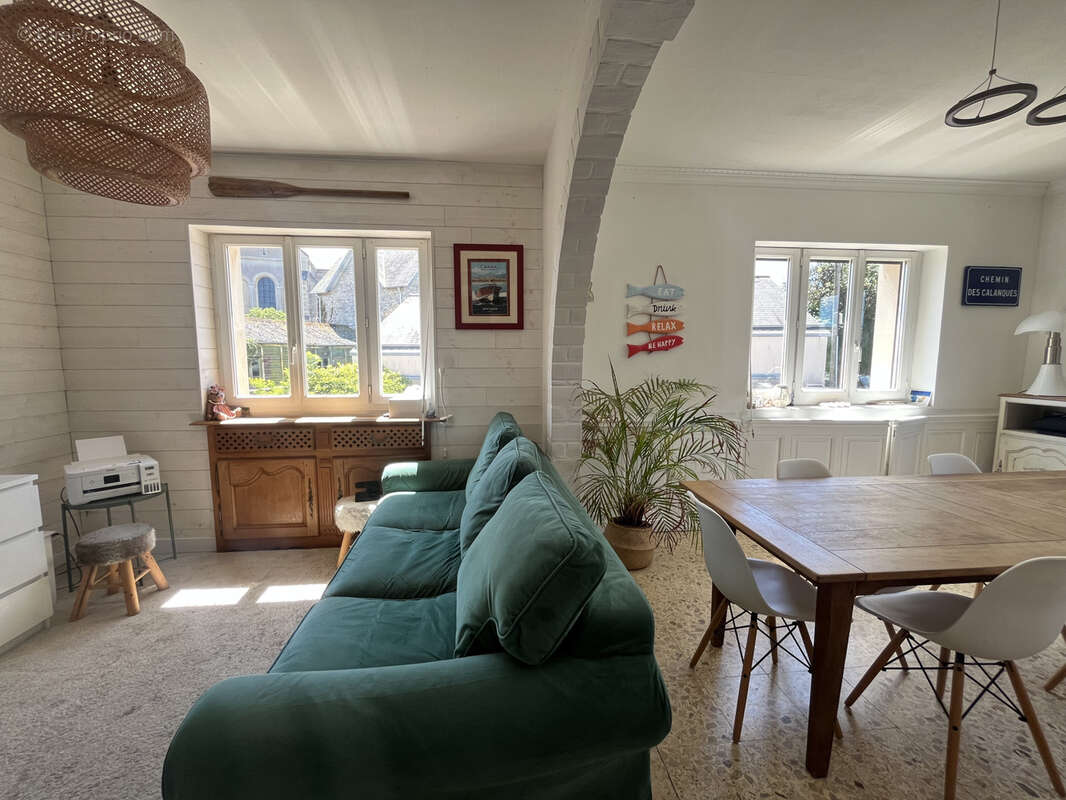 Maison 92 m² à Port-En-Bessin-Huppain  - photo 5