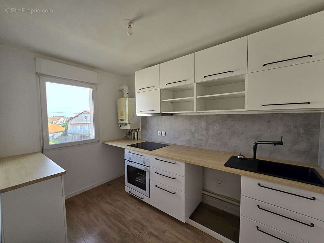 Appartement à REZE