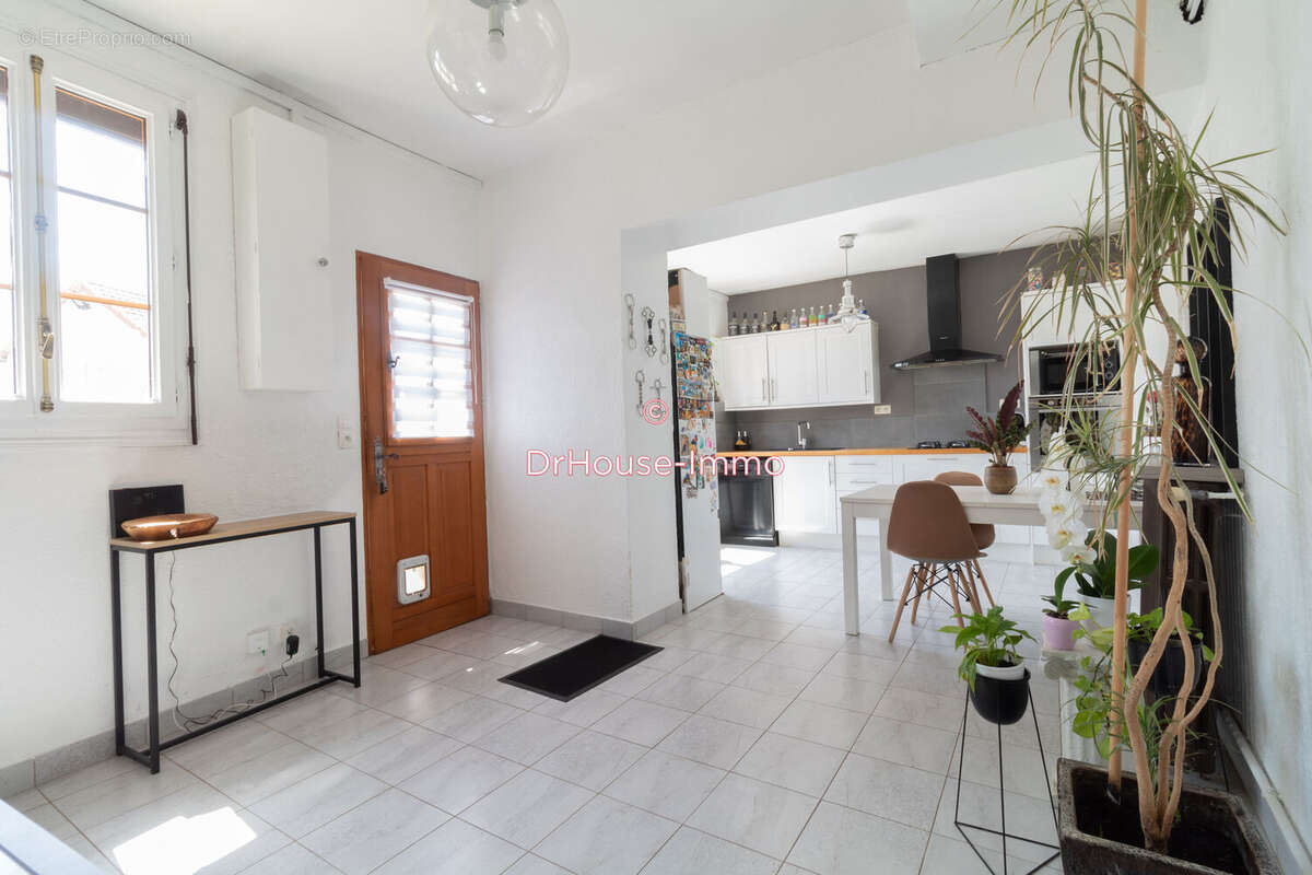 Maison 123 m² à Guernes  - photo 2
