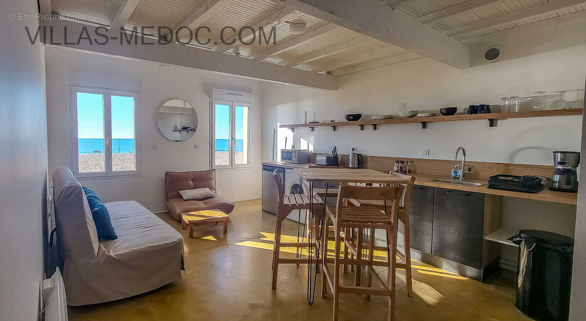Appartement à VENDAYS-MONTALIVET