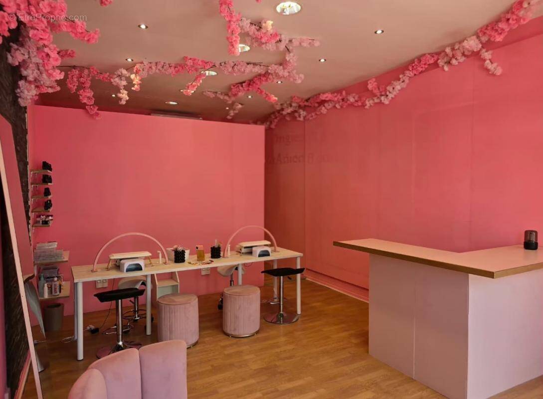 Commerce à SAINT-PIERRE