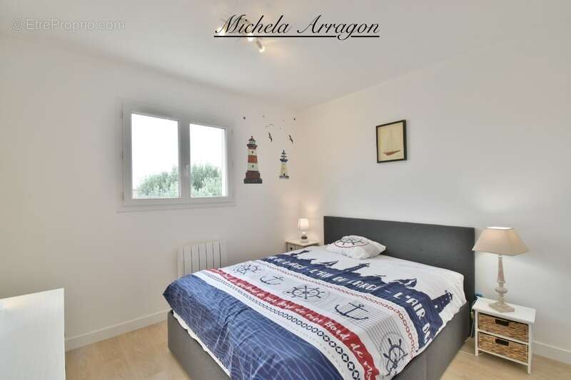 Maison à PORT-DES-BARQUES