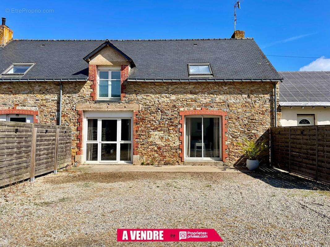 Maison à AVESSAC