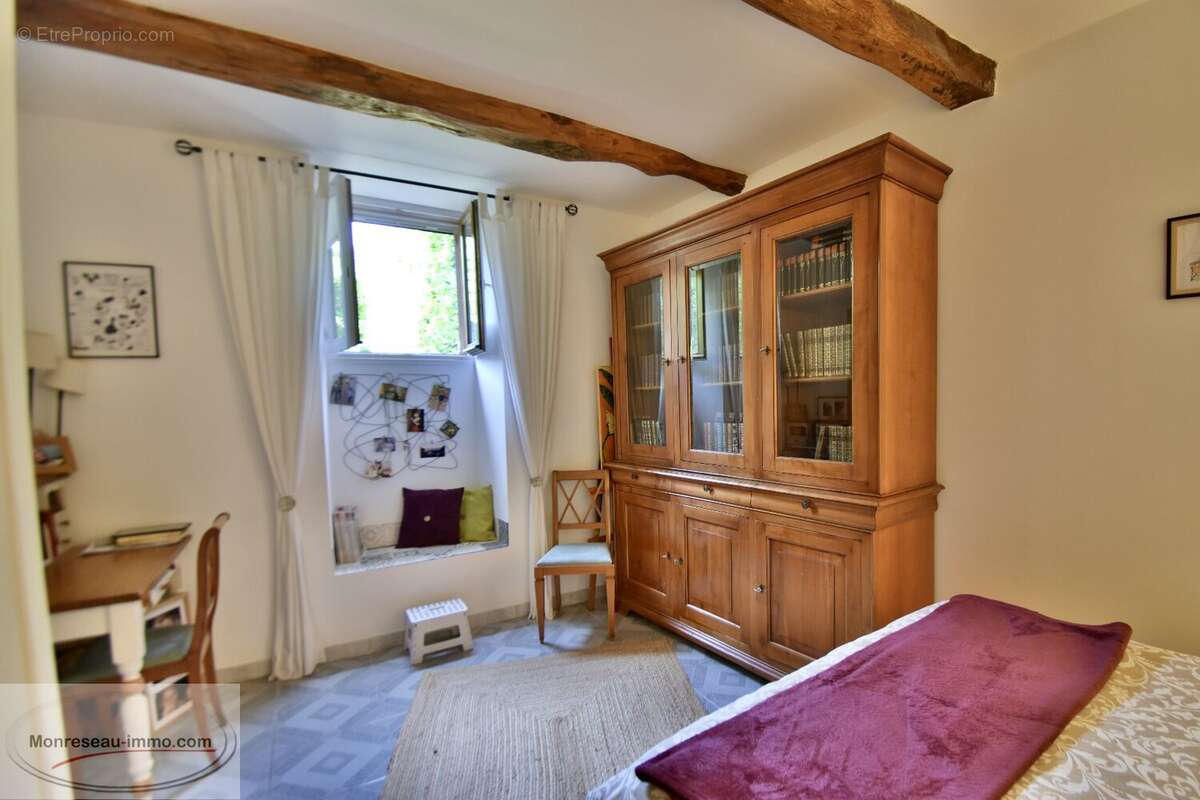 Appartement à LE ROURET
