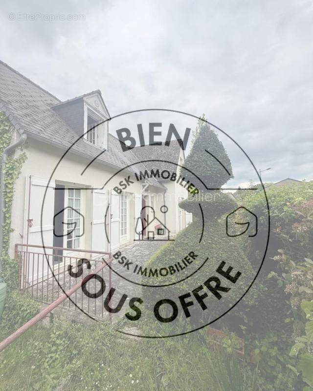 Maison à SAINT-PATERNE-RACAN