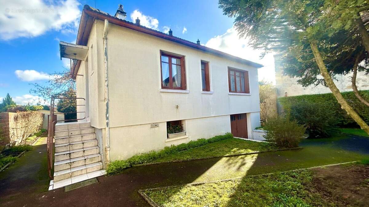 Maison à FLINS-SUR-SEINE