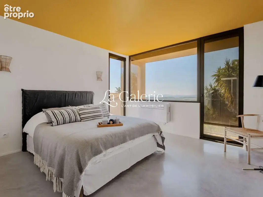 Maison 7 pièces 260 m² à vendre à Hyeres (83400) - photo 7
