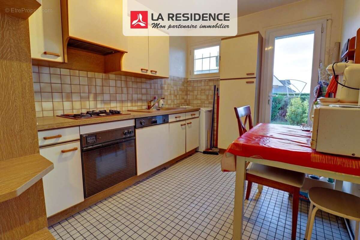 Maison à PONT-DE-L&#039;ARCHE