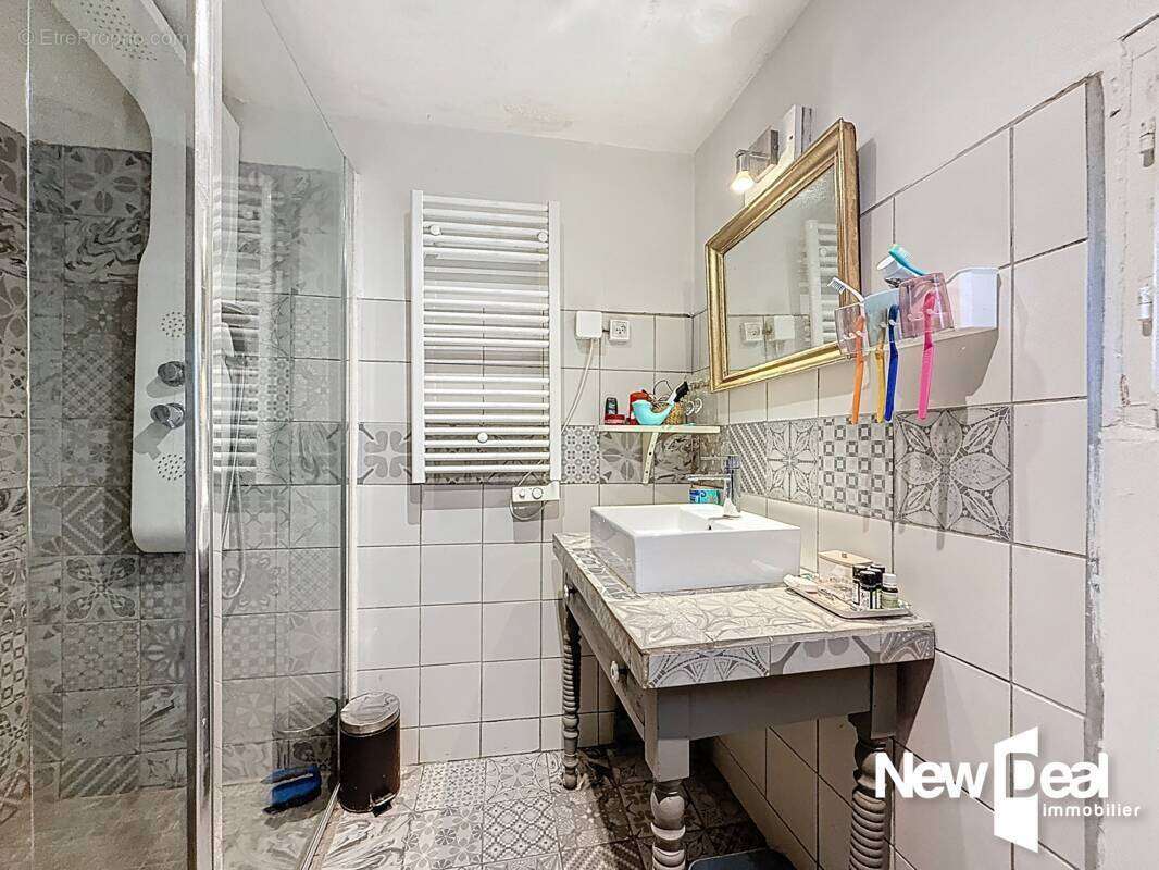 Maison à MONTAUROUX