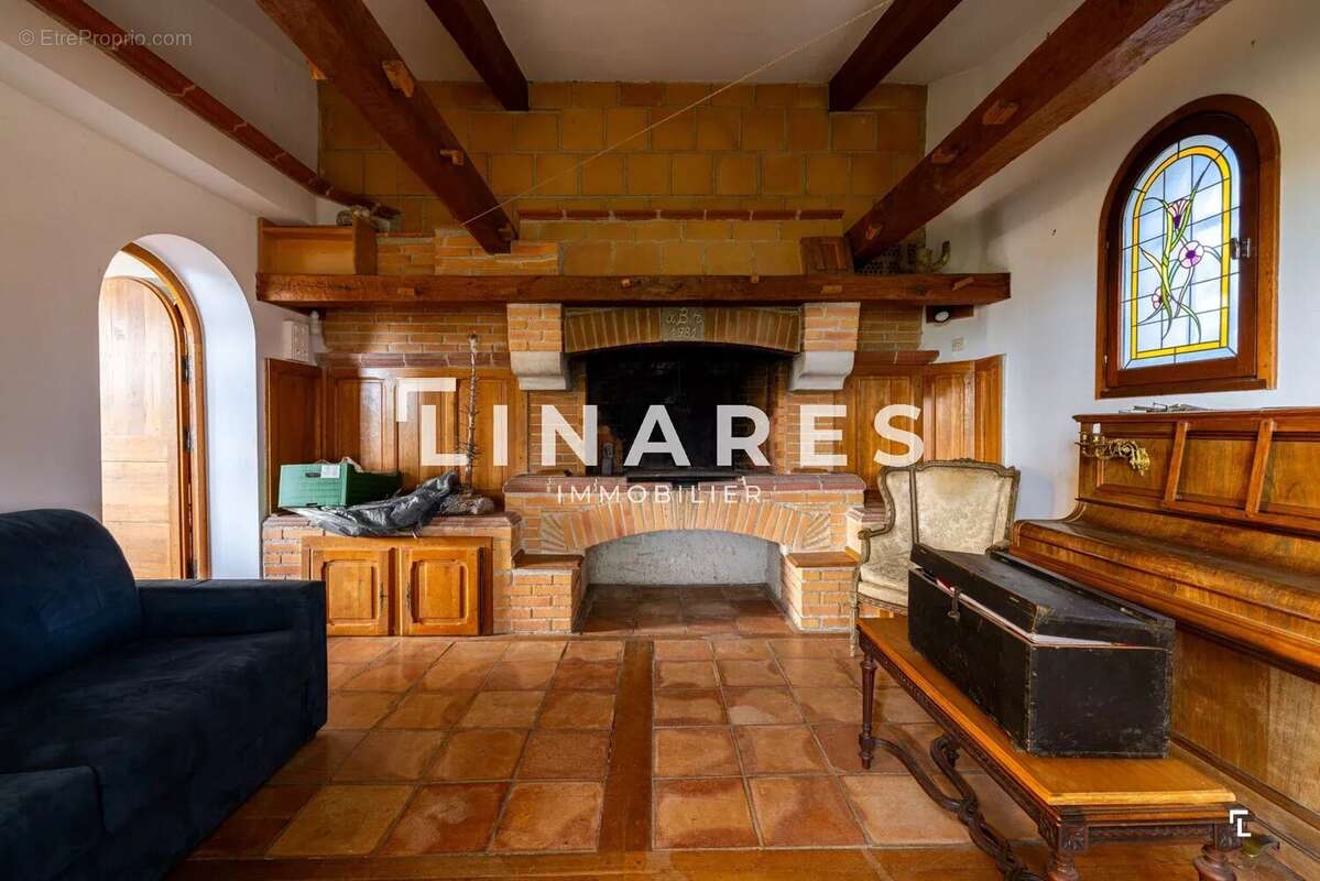 Maison à SAUSSET-LES-PINS