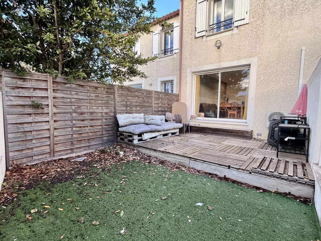 Appartement à MARGUERITTES