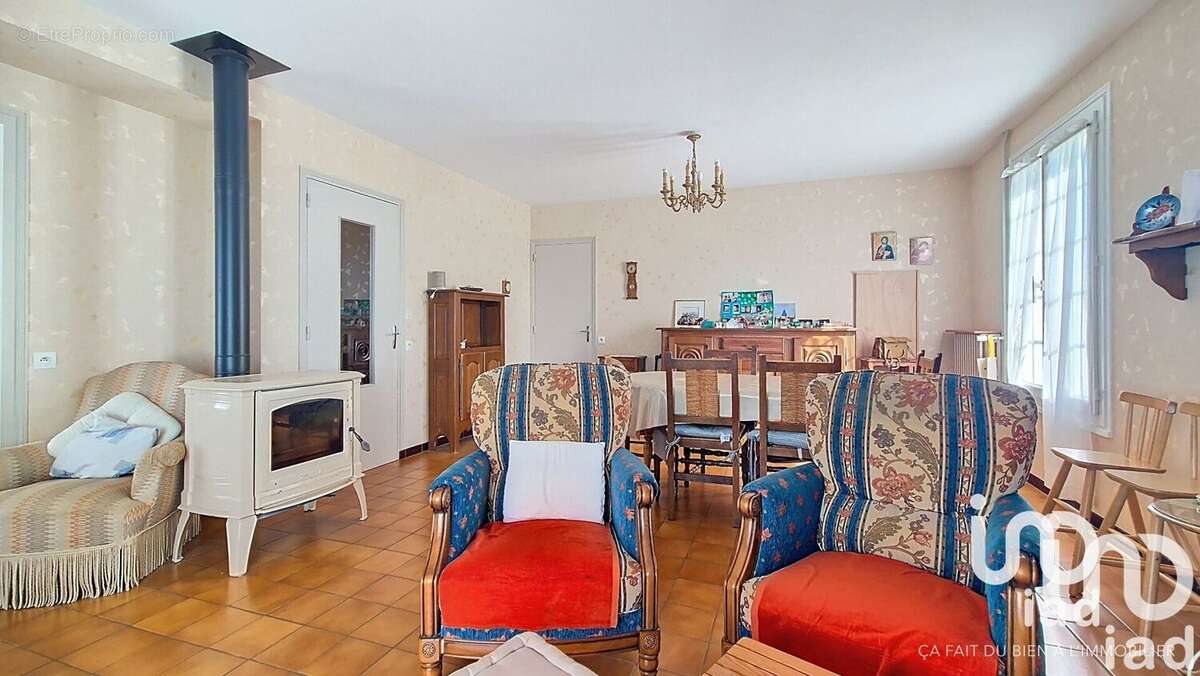 Photo 5 - Maison à EPINEUIL