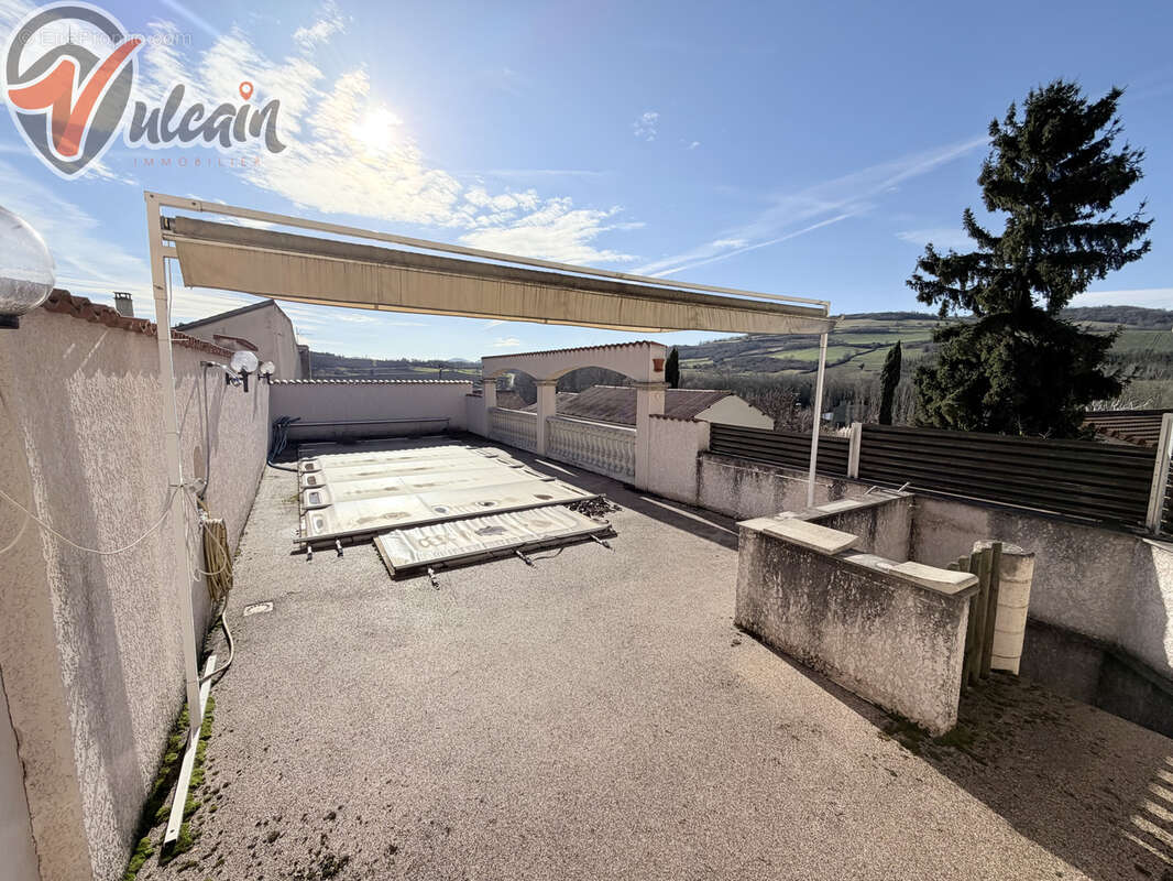 Maison à VERTAIZON