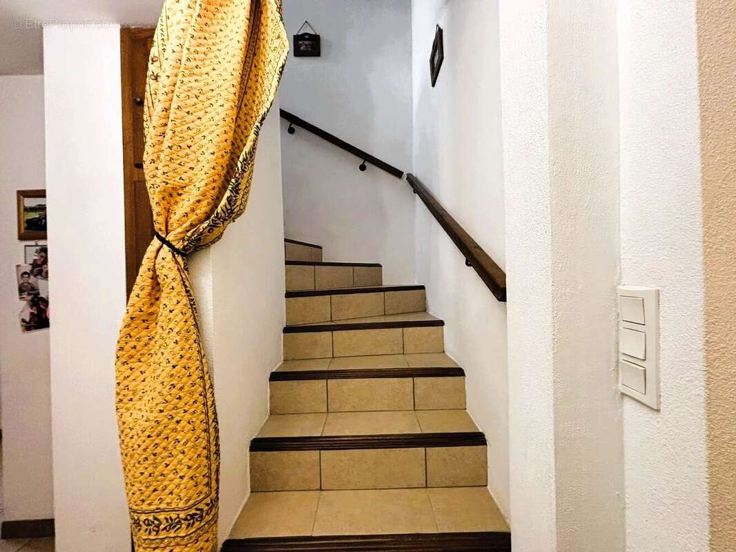 Maison à SAINTE-FOY-LA-GRANDE