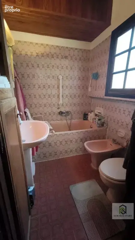 Appartement 4 pièces de 90 m² sur deux niveaux à rénover avec jardin, pas de charges, proche mer et commerces à Menton vallée de - photo 5