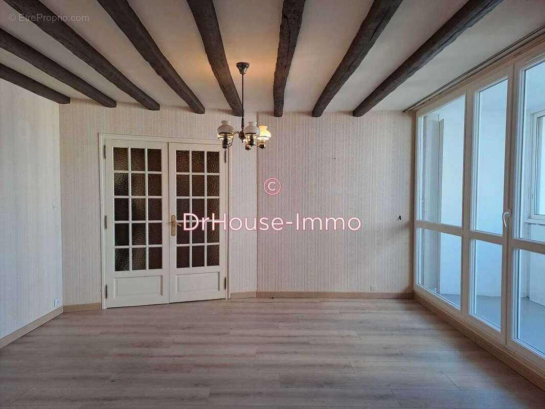 Appartement à SAINT-PIERRE-DES-CORPS