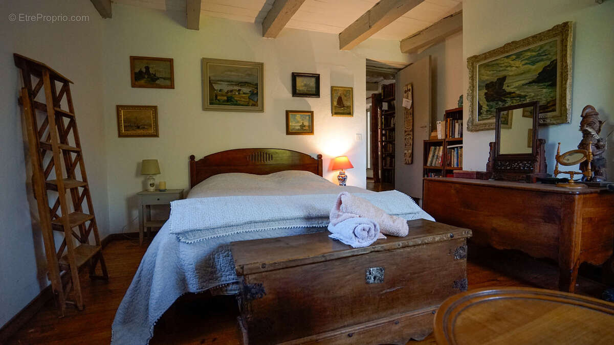 Maison à LAUZERTE