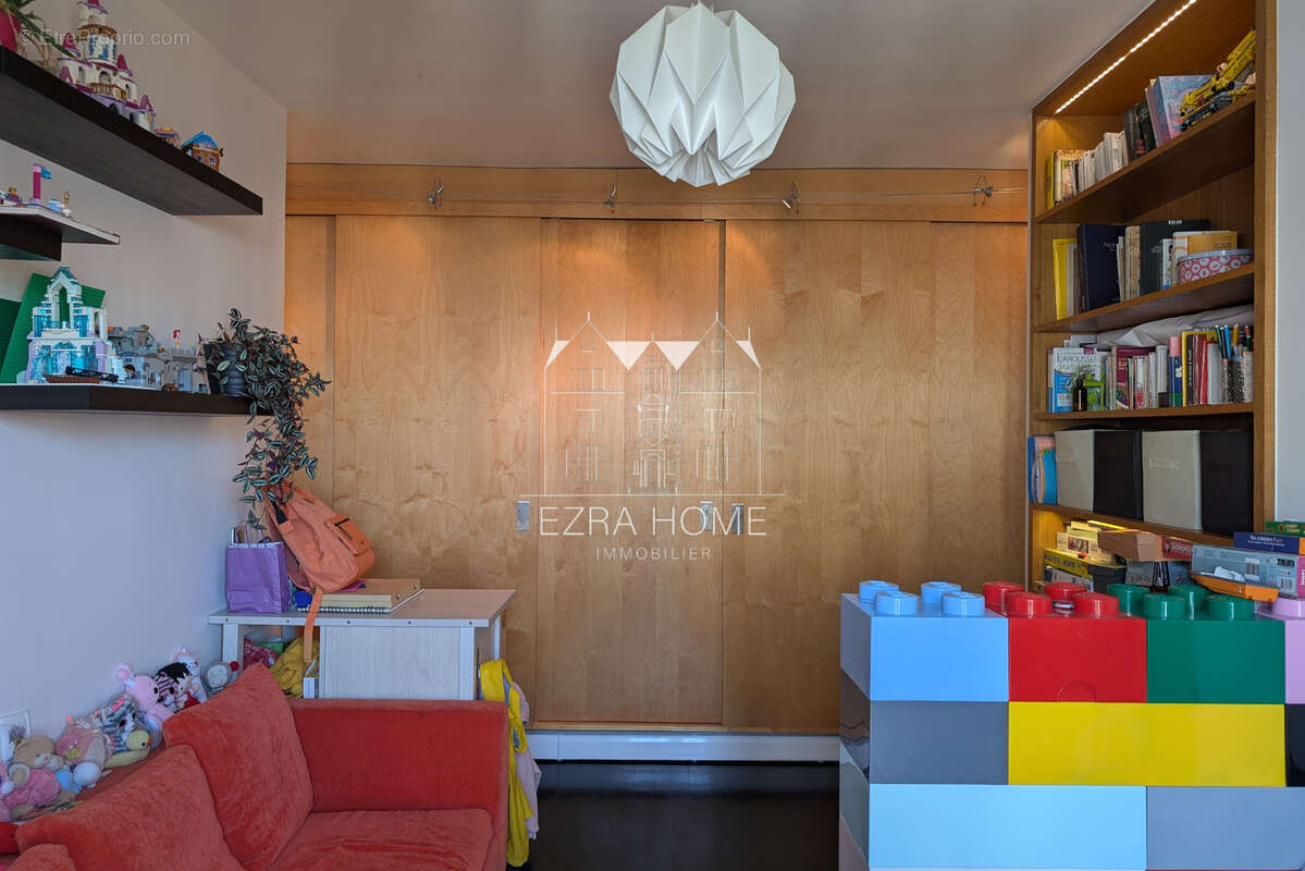 Appartement à PARIS-11E