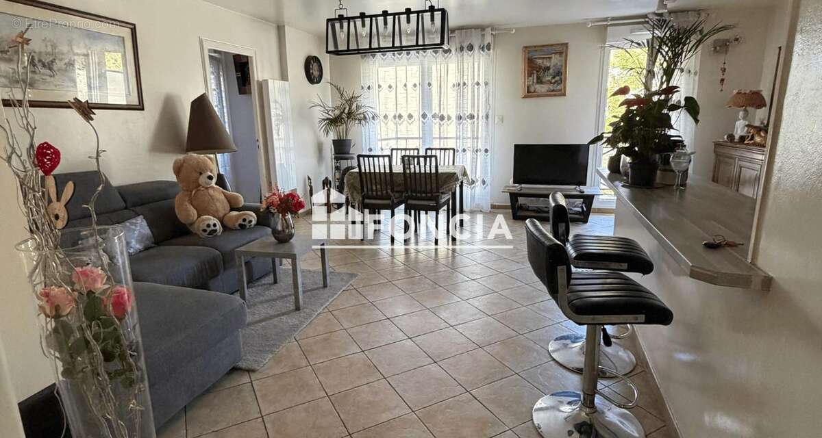 Appartement à GONESSE