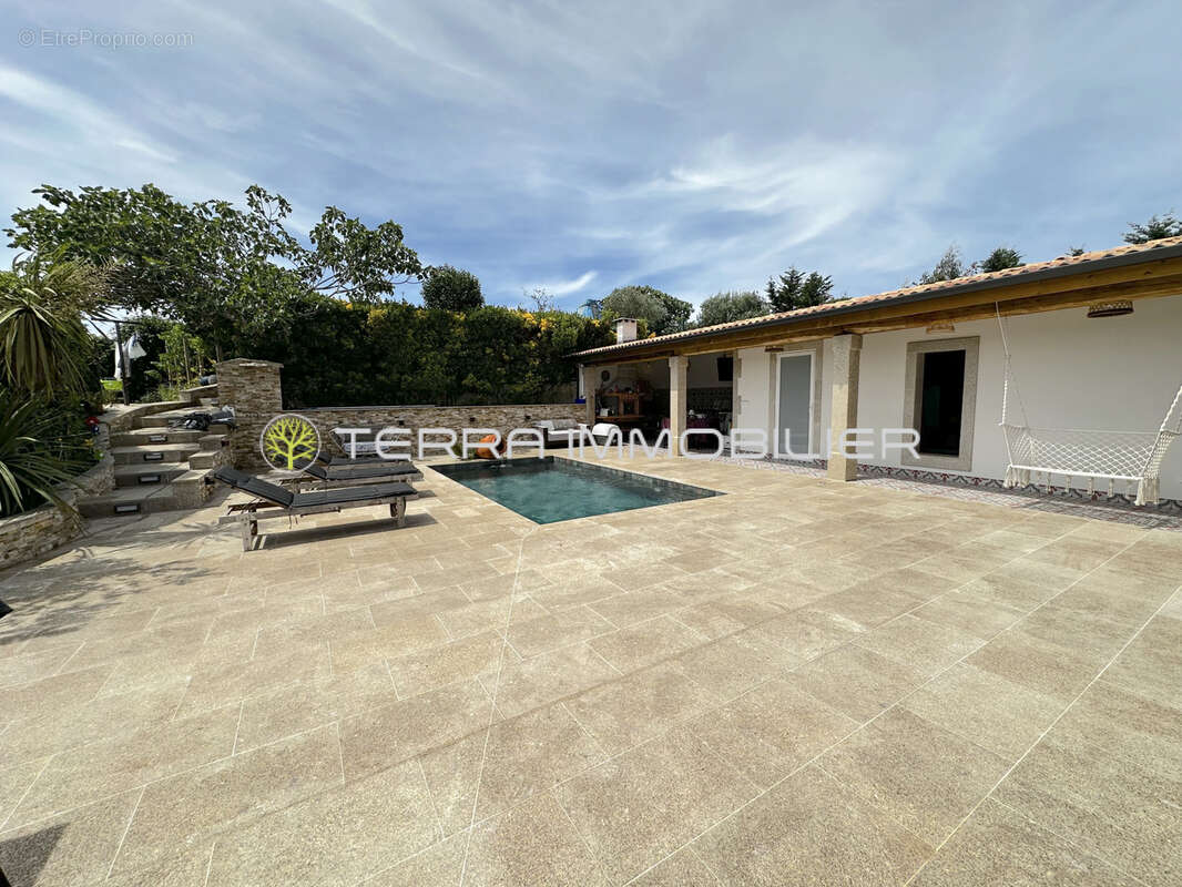 Villa contemporaine renovee 145m2  t4+ t2 mezzavia - photo 17