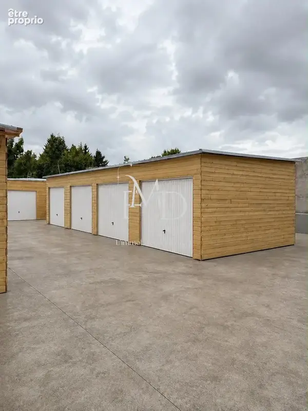 Parking à vendre à Charmes (88130) - photo 2